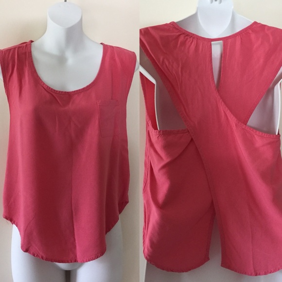 Papaya Tops - Salmon / coral pink criss cross back shirt